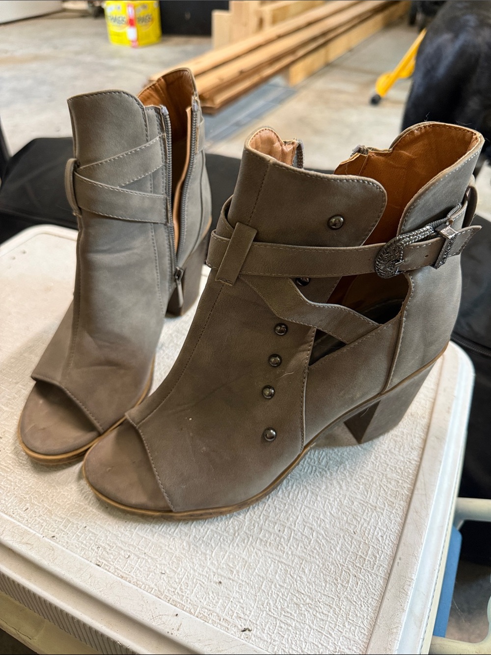 Womens Open-Toe Ankle Booties in Taupe